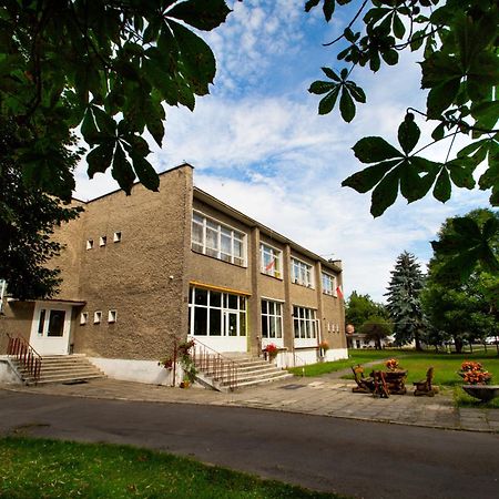 Zajazd Grodek Bujak Robert Naclegi I Restauracja Grodkow  Extérieur photo