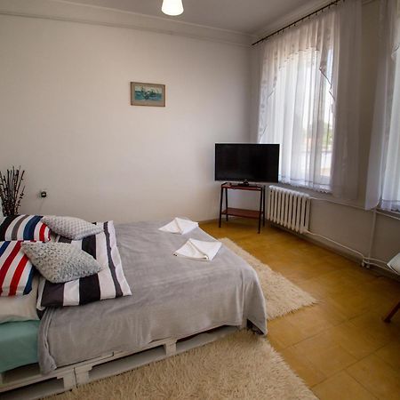 Zajazd Grodek Bujak Robert Naclegi I Restauracja Grodkow  Extérieur photo