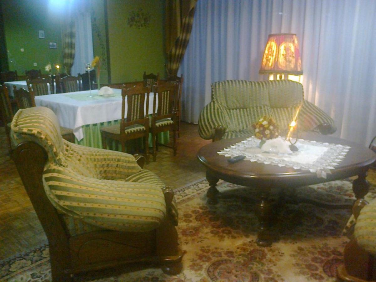 Zajazd Grodek Bujak Robert Naclegi I Restauracja Grodkow  Extérieur photo